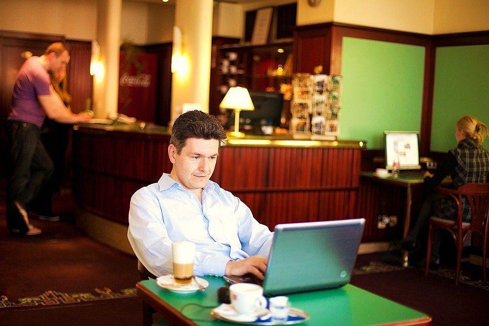 Hotel U Divadla - Czech Leading Hotels Prag Eksteriør billede